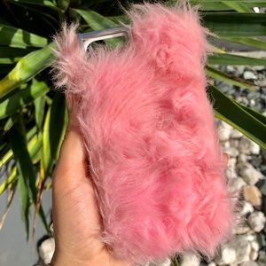 FLUFFY PINK COVER FOR IPHONE X